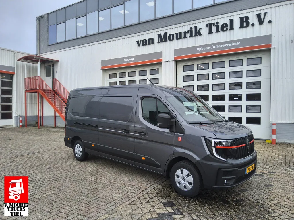 Renault Master (2024) — foto 1
