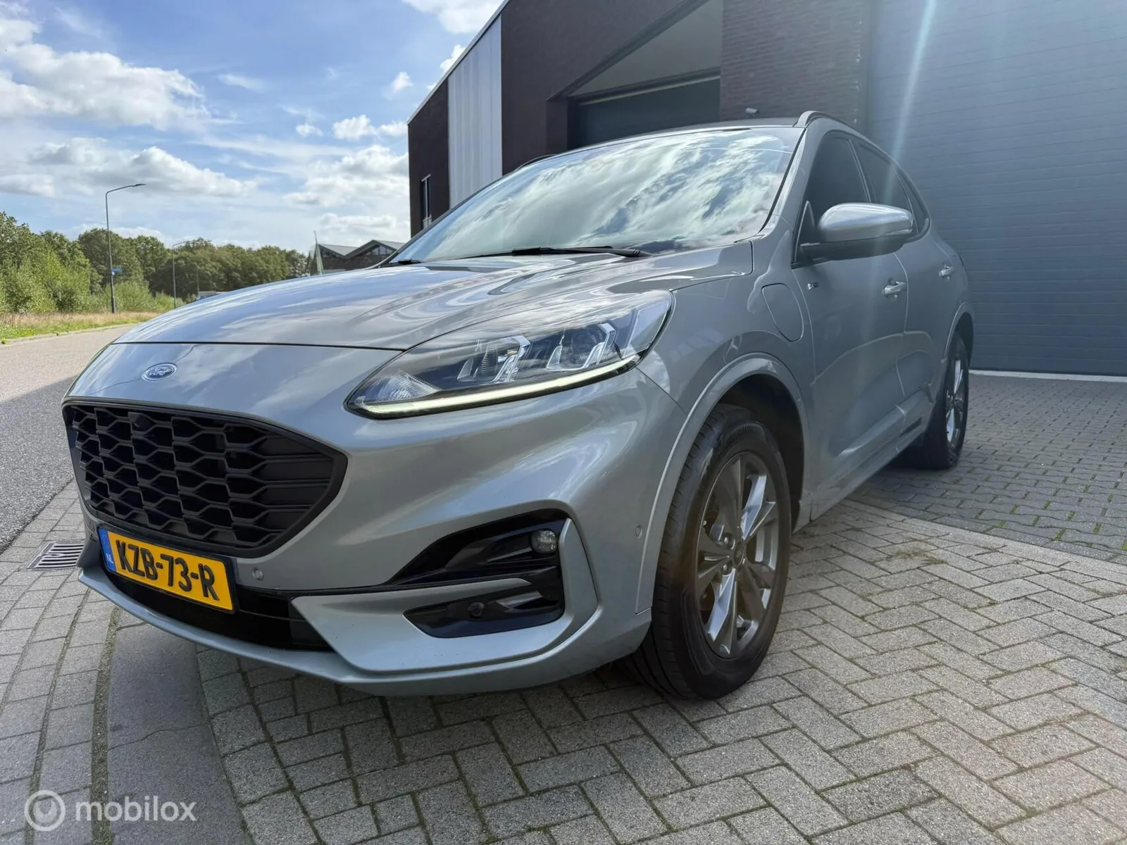 Ford Kuga (2023) — foto 1