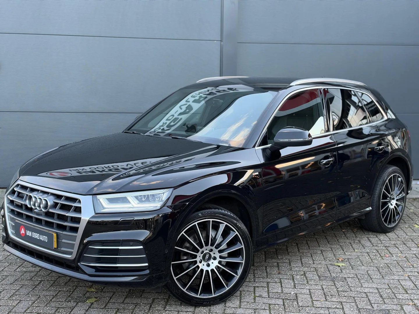 Audi Q5 (2020) — foto 1