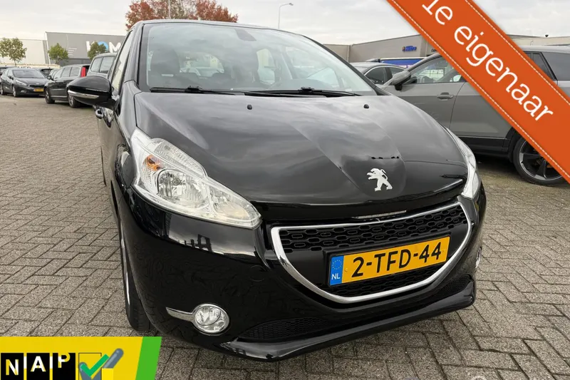 Peugeot 208 (2014)