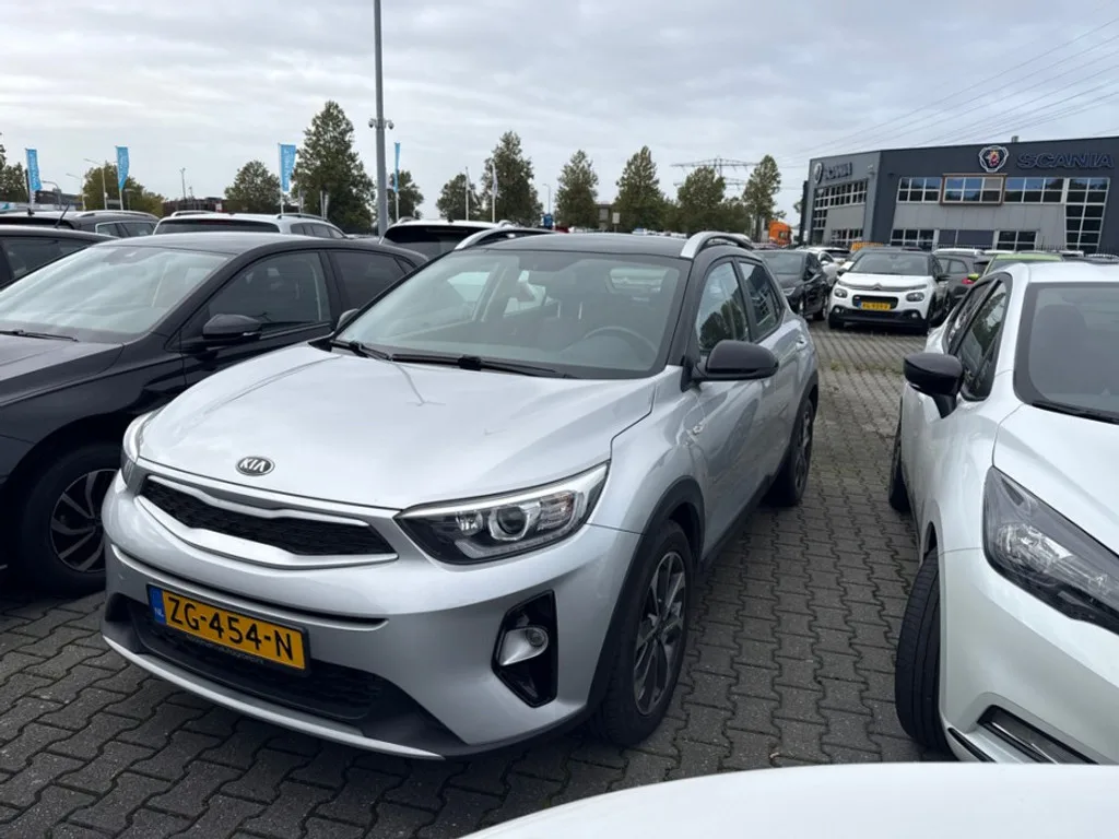 Kia Stonic (2019) — foto 1