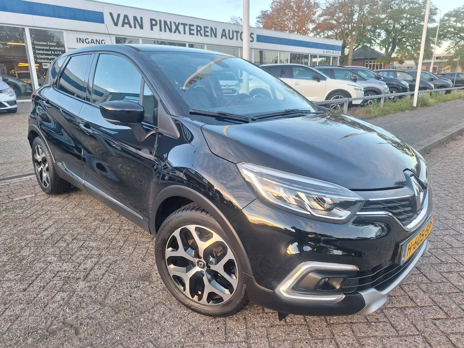 Renault Captur (2018) — foto 1