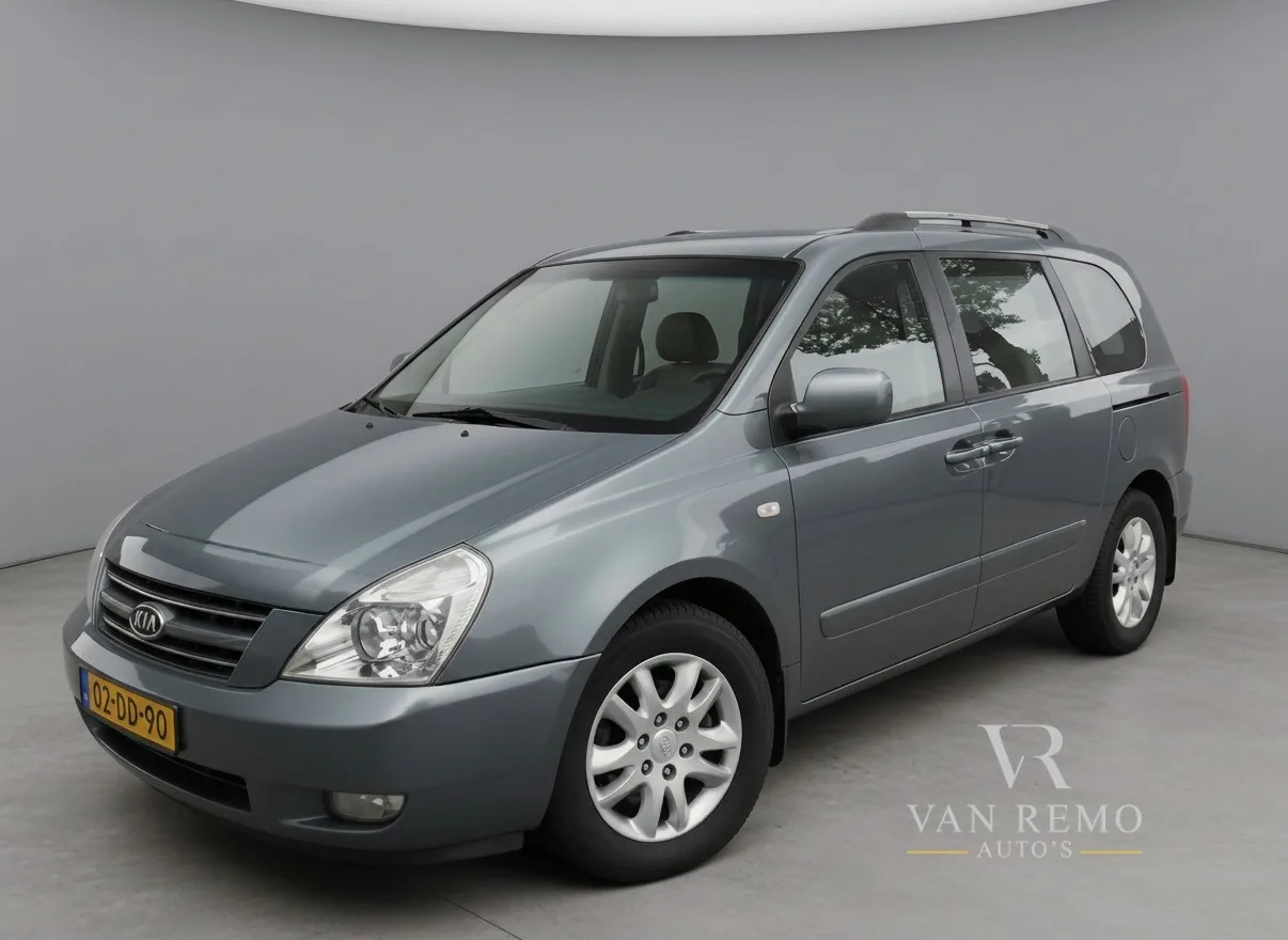 Kia Carnival (2008) — foto 1