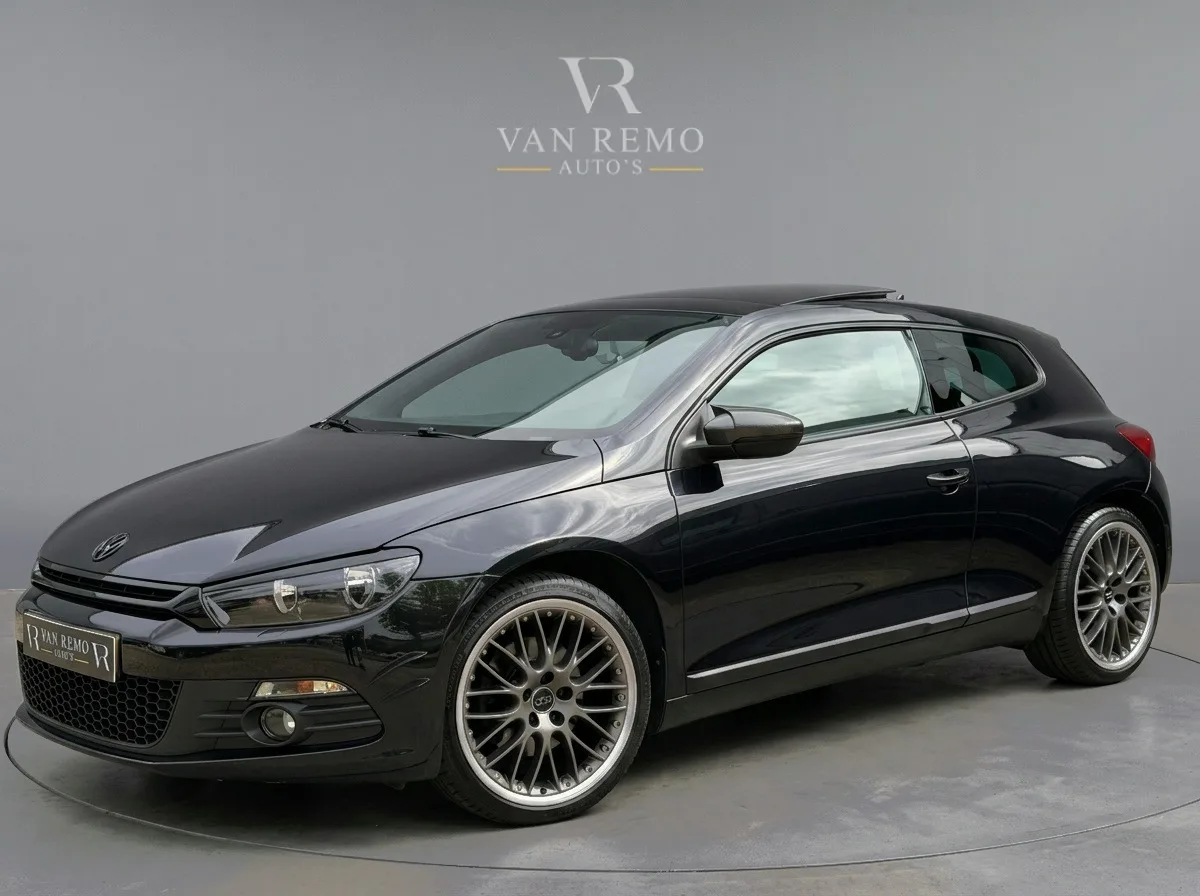 Volkswagen Scirocco (2008) — foto 1