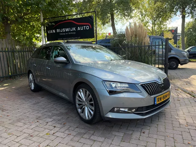Škoda Superb (2018) — foto 1