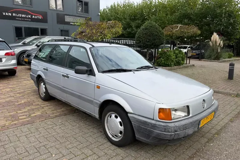 Volkswagen Passat (1992)