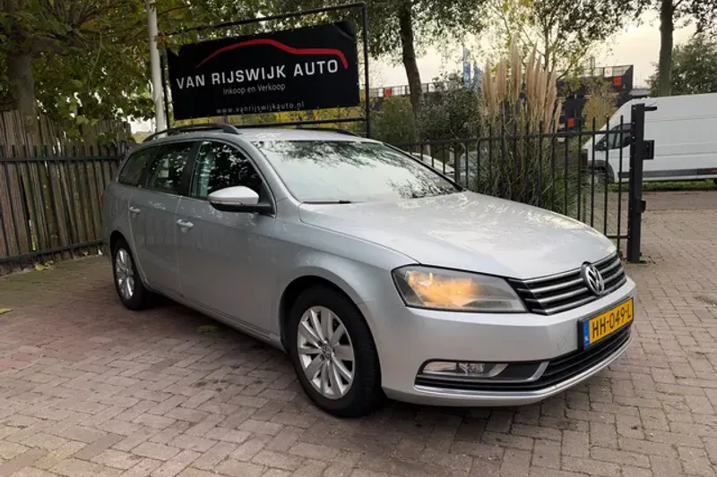 Volkswagen Passat (2012)