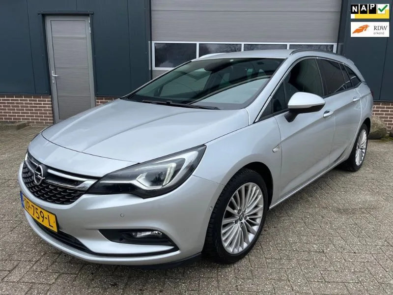 Opel Astra (2019) — foto 1