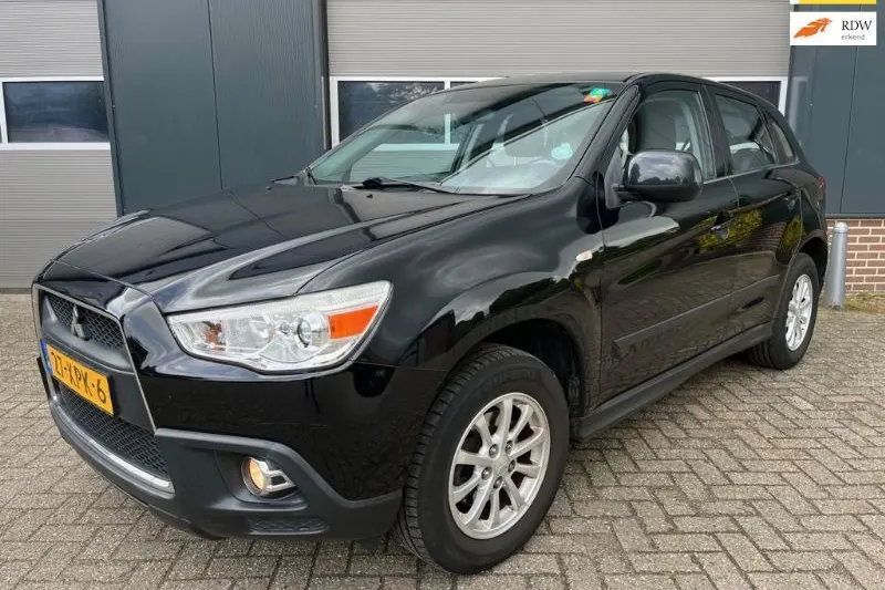 Mitsubishi ASX (2012)