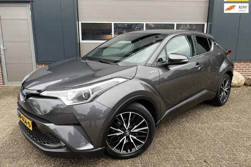 Toyota C-HR (2017)
