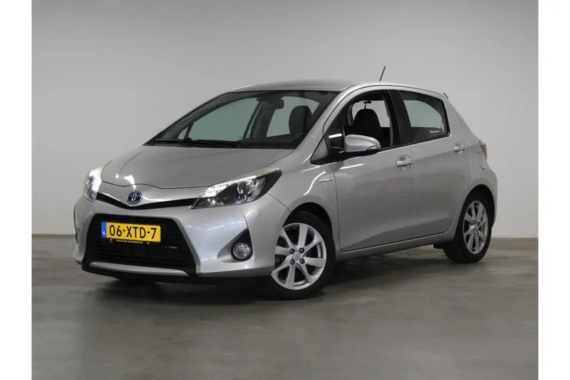 Toyota Yaris (2012)