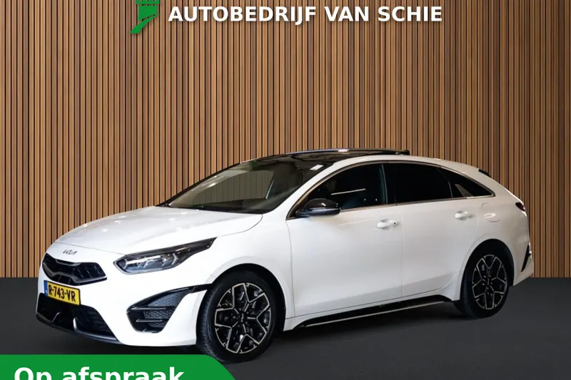 Kia ProCeed (2022)