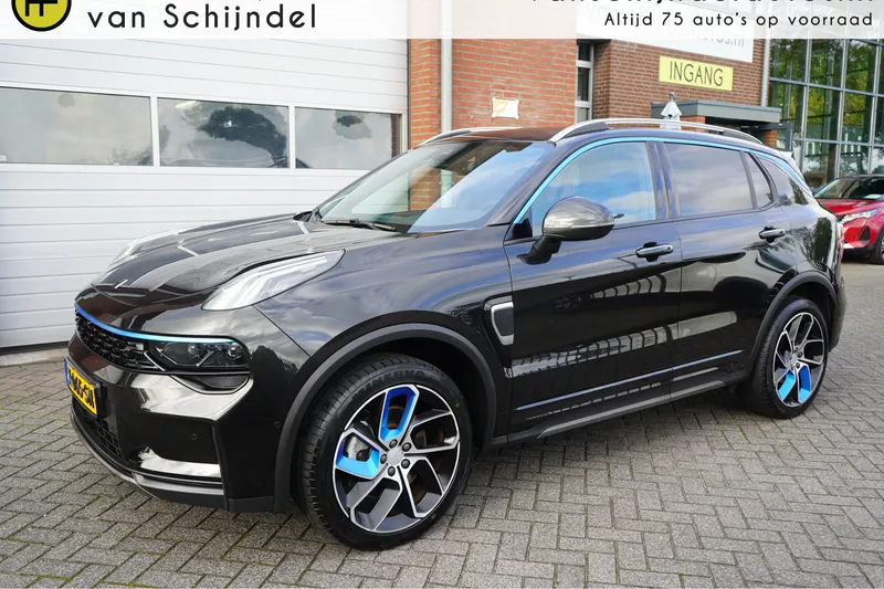 Lynk & Co 01 (2024)