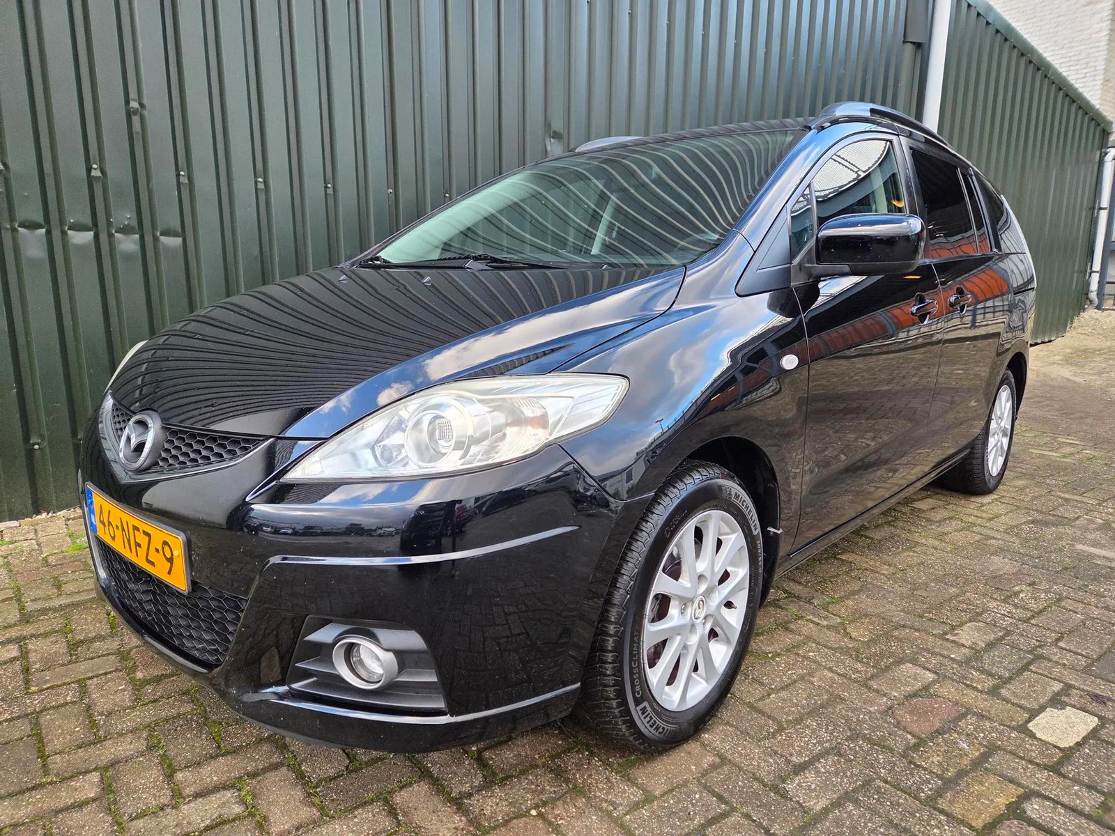 Mazda 5 (2010) — foto 1