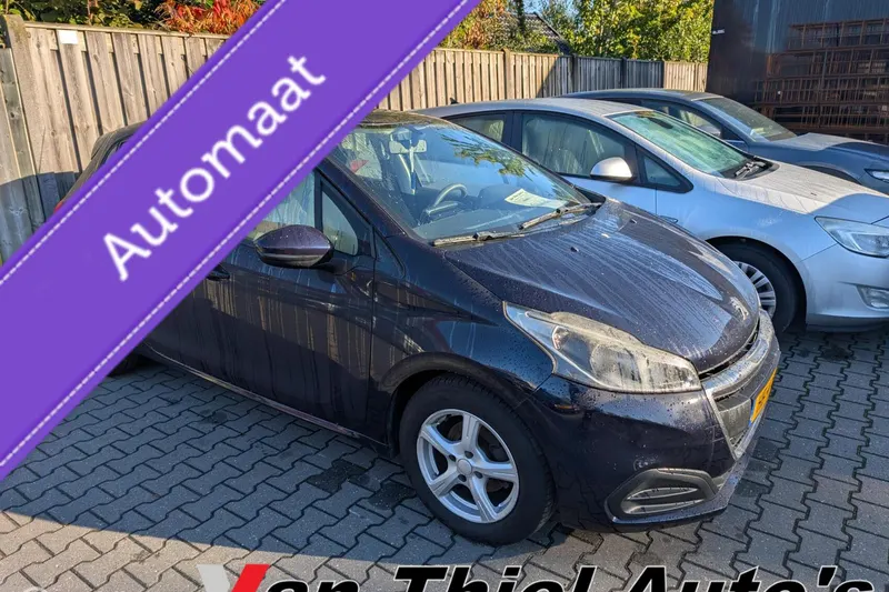 Peugeot 208 (2015)