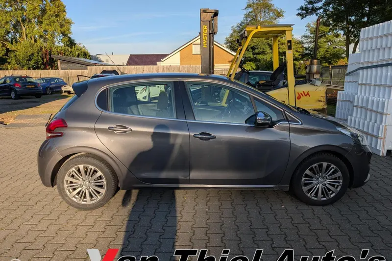 Peugeot 208 (2019)
