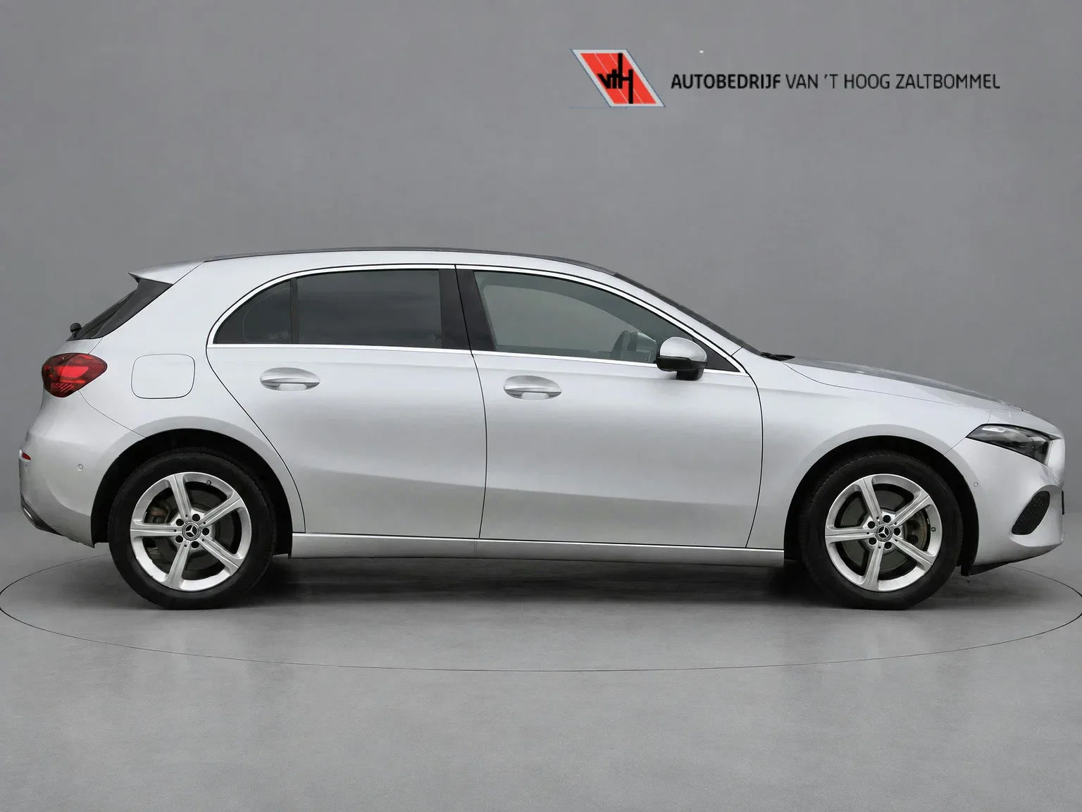 Mercedes-Benz A-Klasse (2023) — foto 1