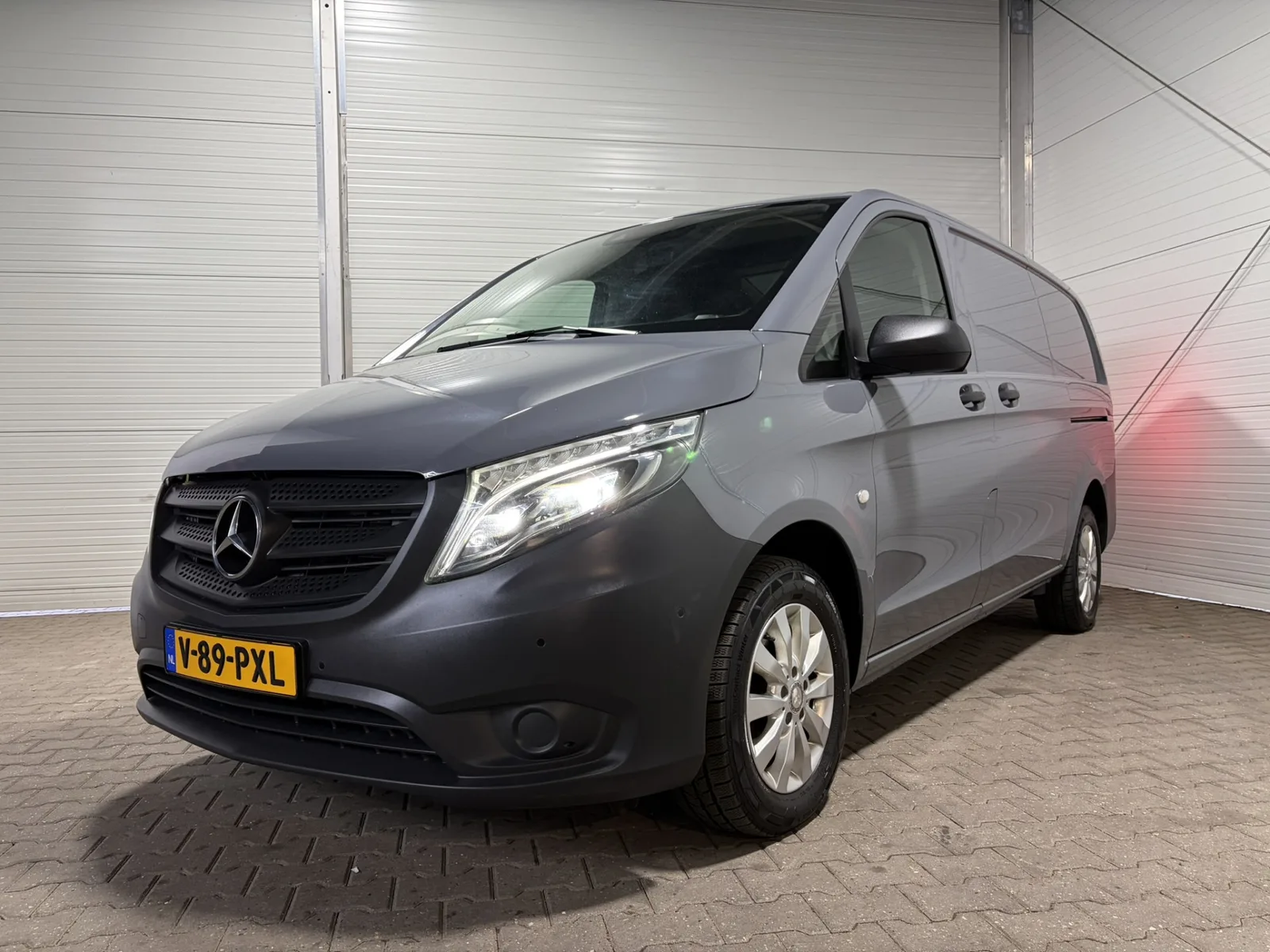 Mercedes-Benz Vito (2022) — foto 1