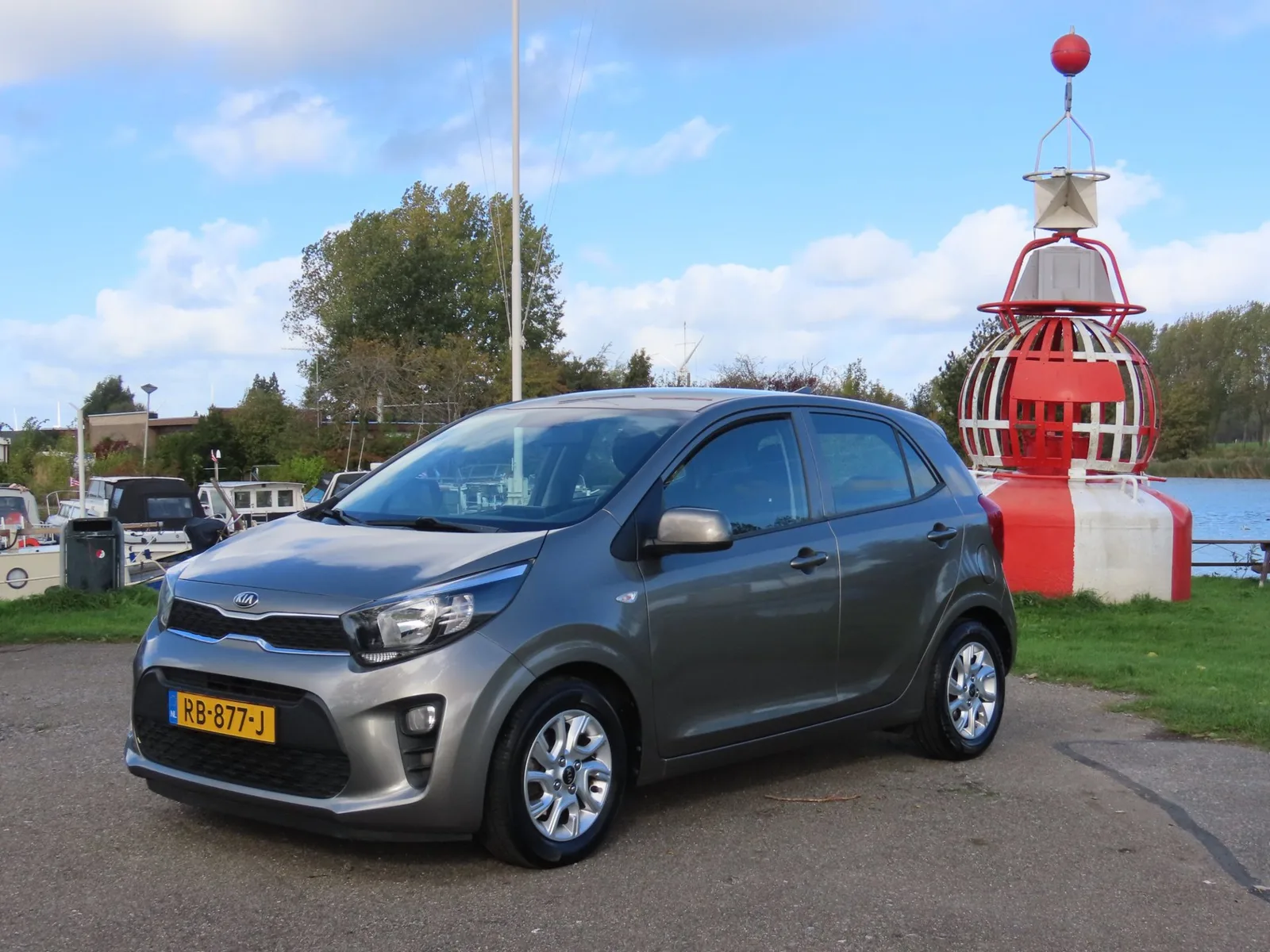 Kia Picanto (2017) — foto 1