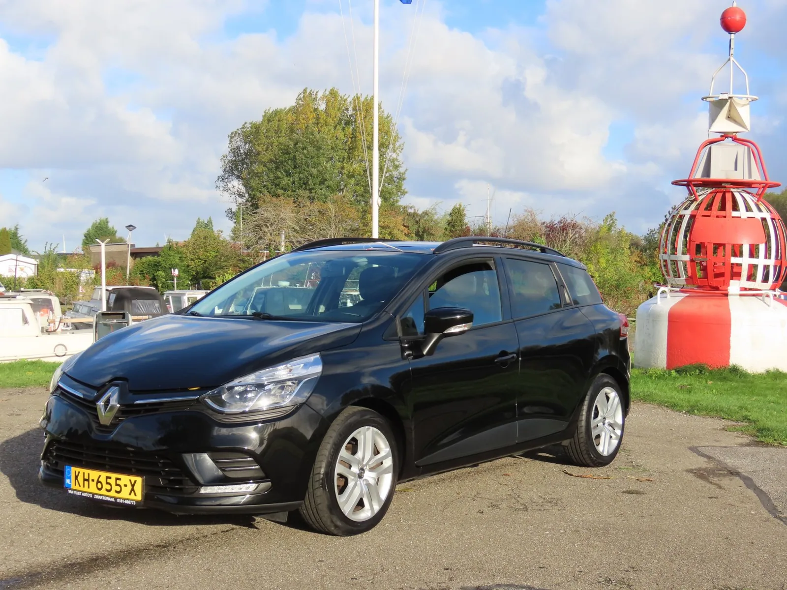 Renault Clio (2016) — foto 1