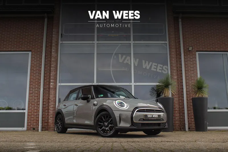 MINI Cooper (2022)