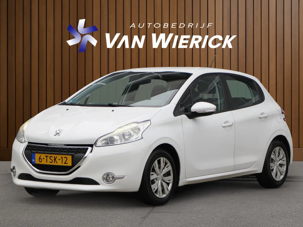 Peugeot 208 (2013) — foto 1