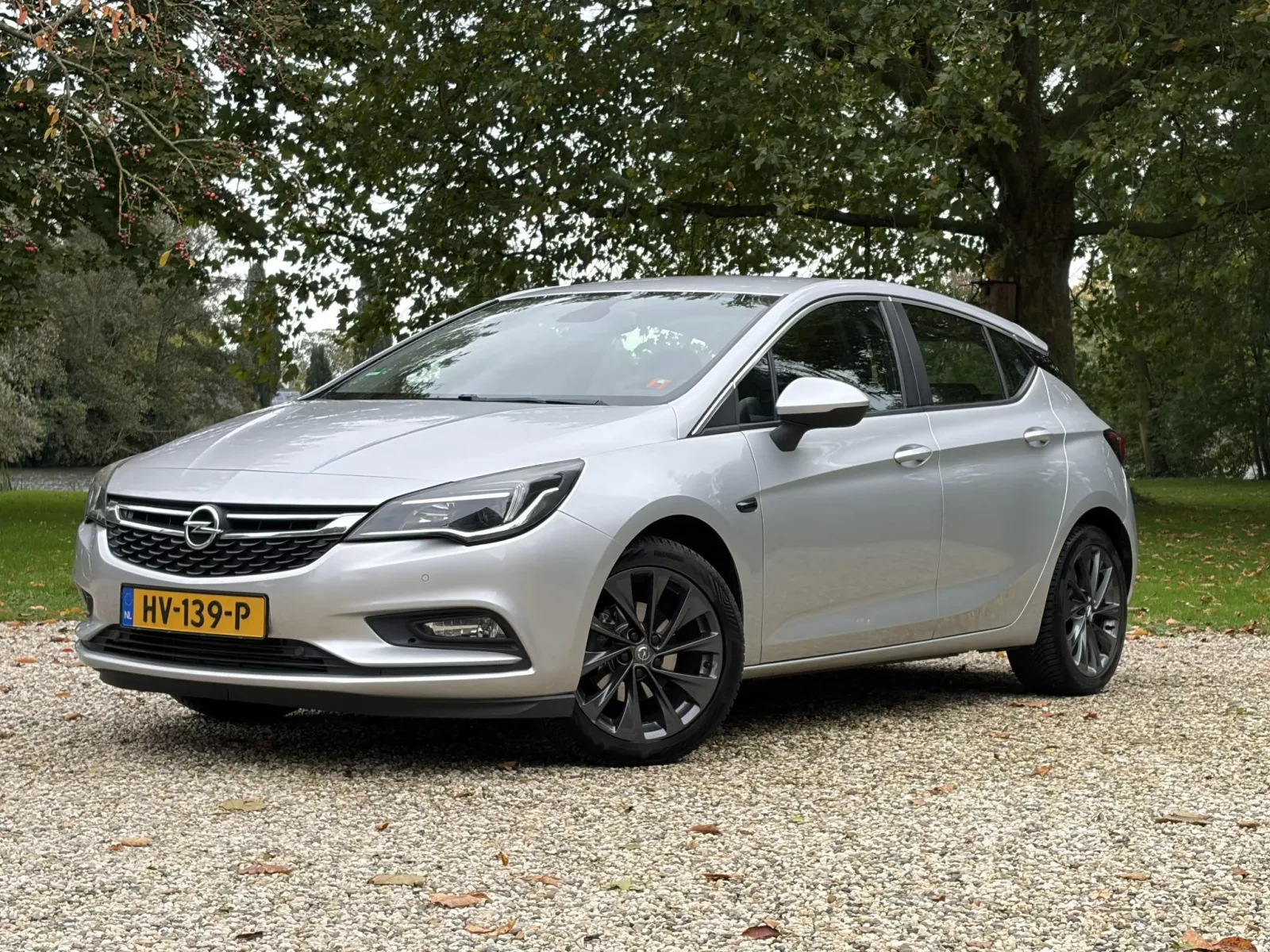 Opel Astra (2016) — foto 1