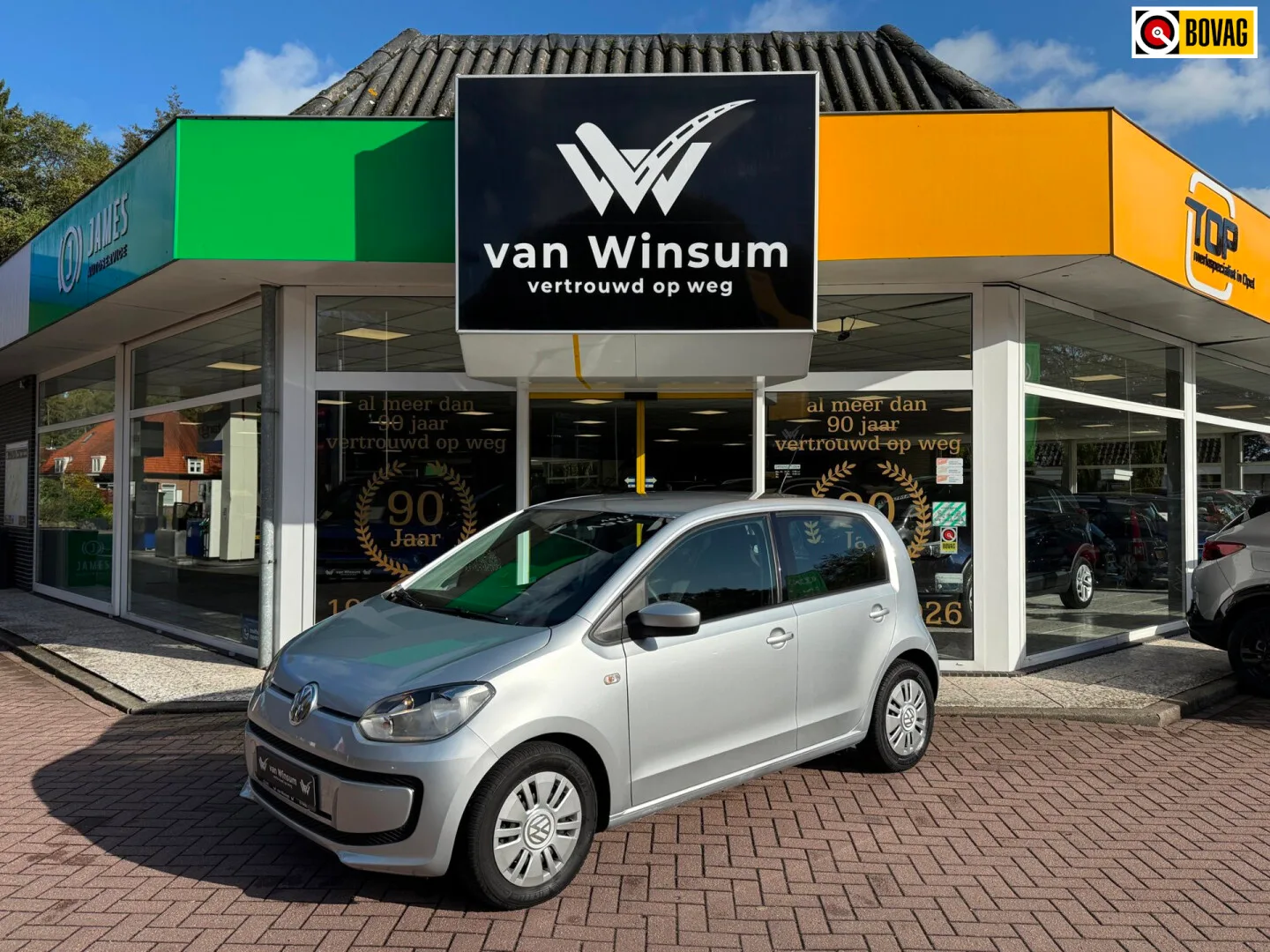 Volkswagen Up! (2013) — foto 1