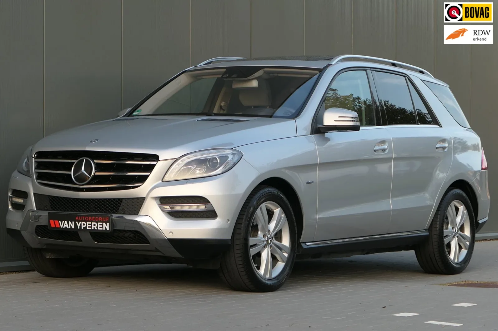 Mercedes-Benz M-Klasse (2012) — foto 1