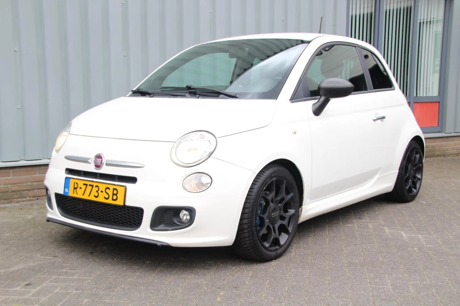 Fiat 500 (2015) — foto 1