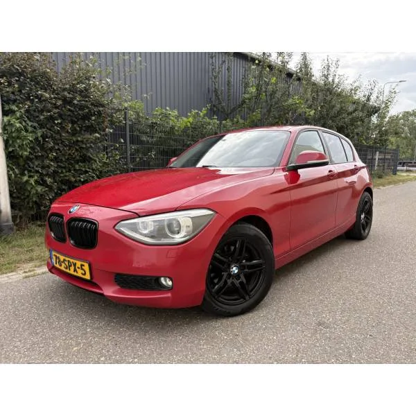 BMW 1-Serie (2011) — foto 1