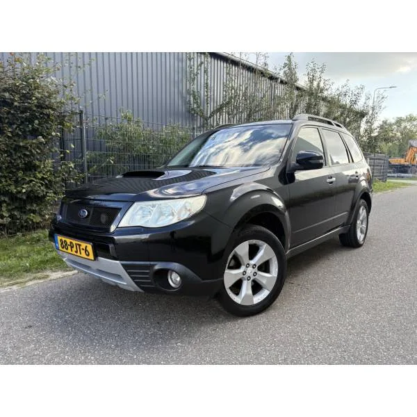 Subaru Forester (2011) — foto 1