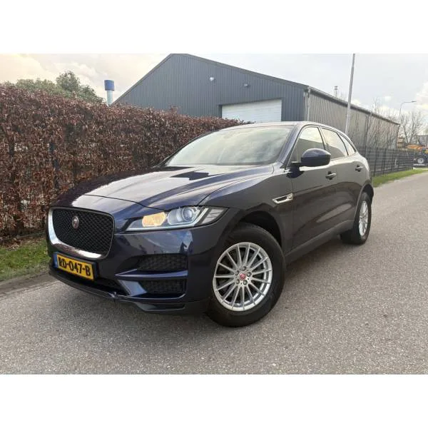 Jaguar F-Pace (2017) — foto 1