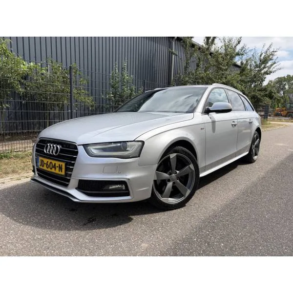 Audi A4 (2014) — foto 1