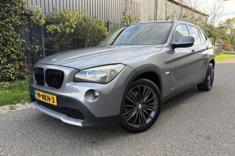 BMW X1 (2011)