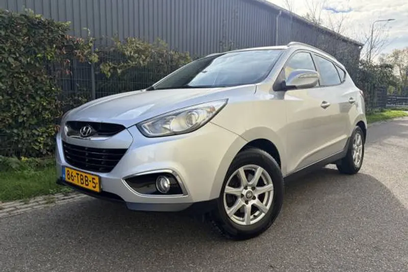 Hyundai ix35 (2012)