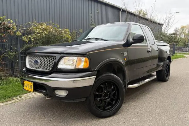 Ford F-150 (2000)