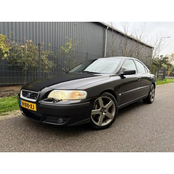 Volvo S60 (2003) — foto 1