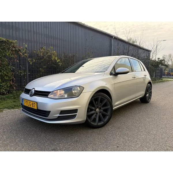Volkswagen Golf (2014) — foto 1