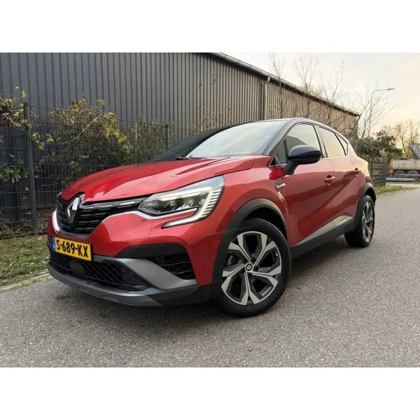 Renault Captur (2022) — foto 1