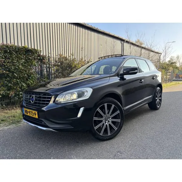 Volvo XC60 (2015) — foto 1