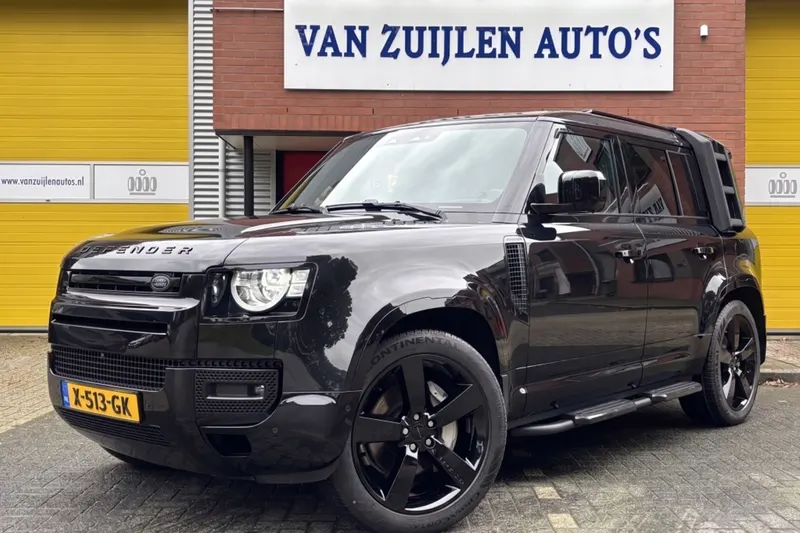 Land Rover Defender (2023)