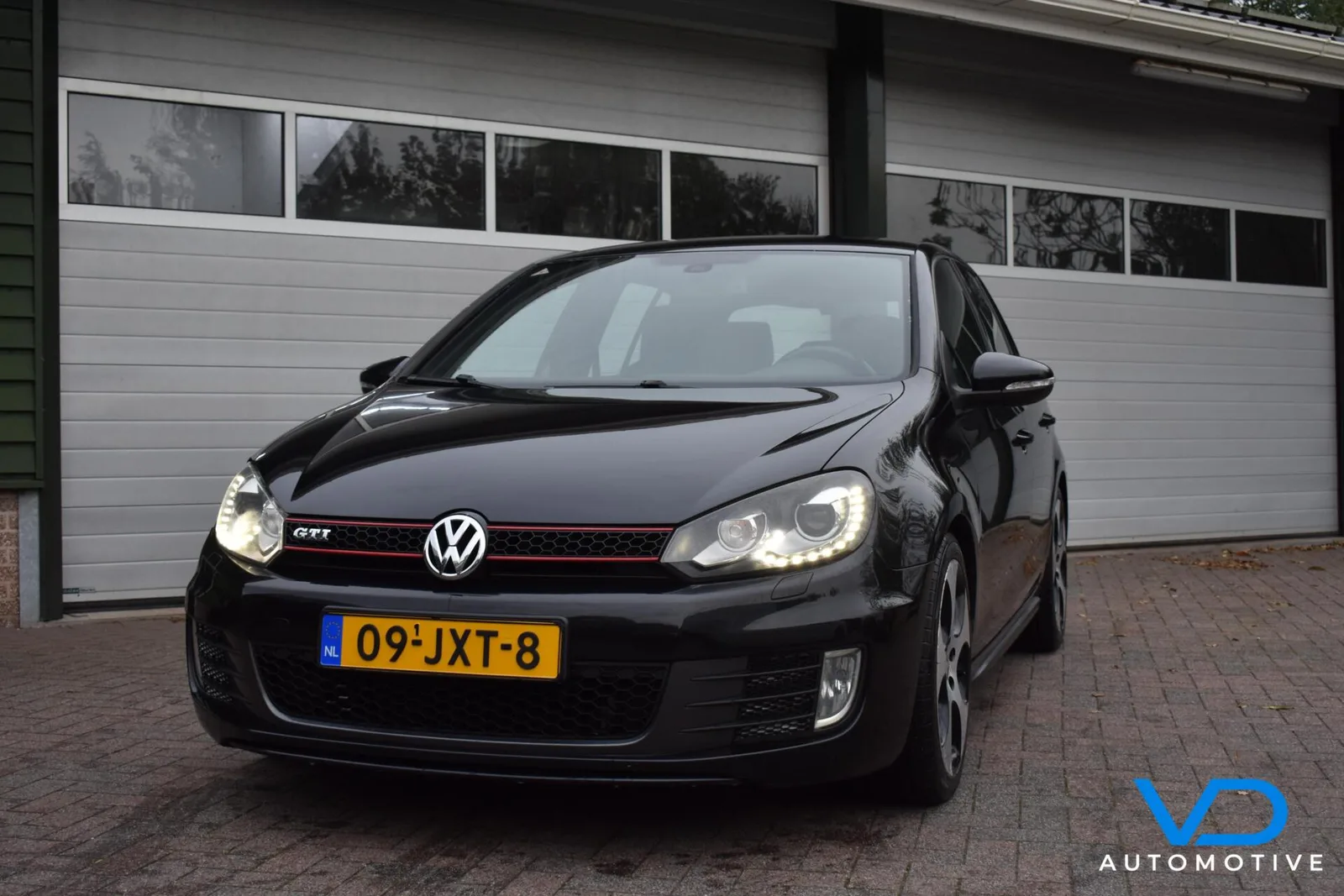 Volkswagen Golf (2009) — foto 1