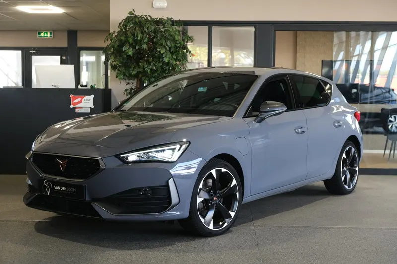 CUPRA Leon (2022)