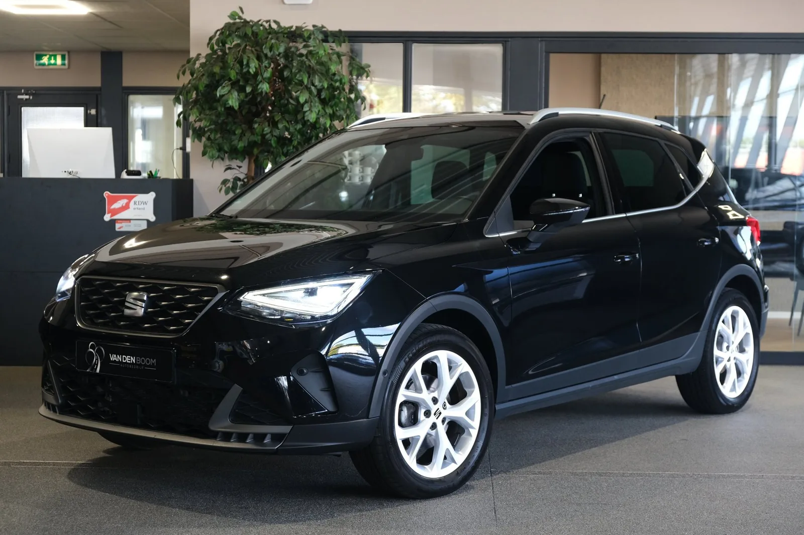 SEAT Arona (2023) — foto 1