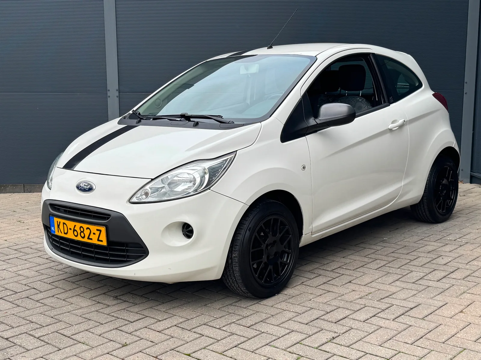 Ford Ka (2011) — foto 1