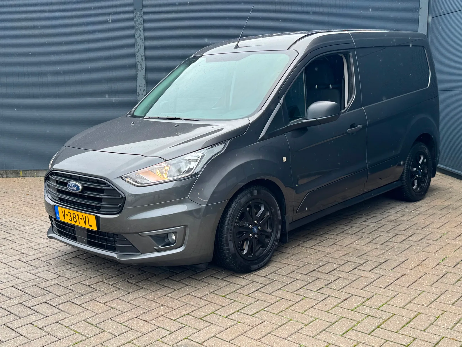 Ford Transit Connect (2019) — foto 1