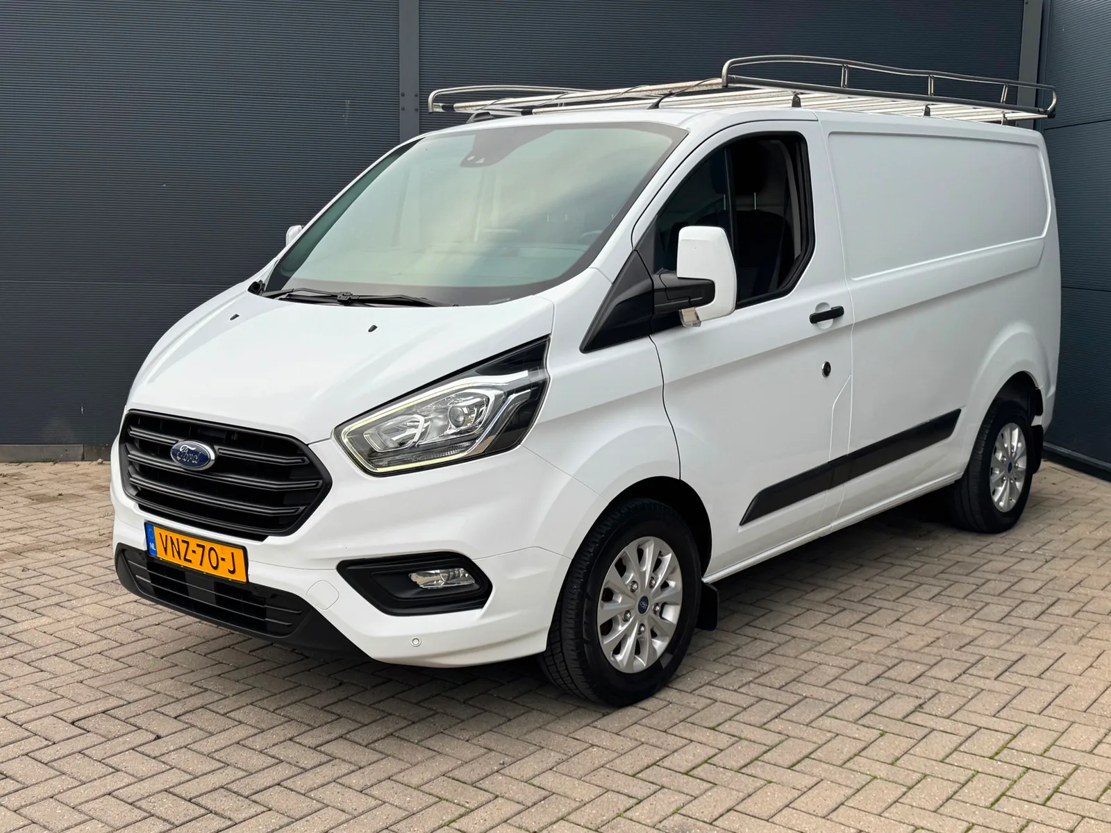 Ford Transit Custom (2022) — foto 1