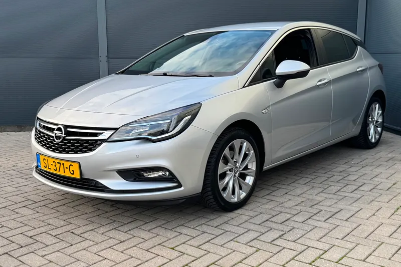 Opel Astra (2018)