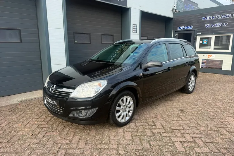 Opel Astra (2007)